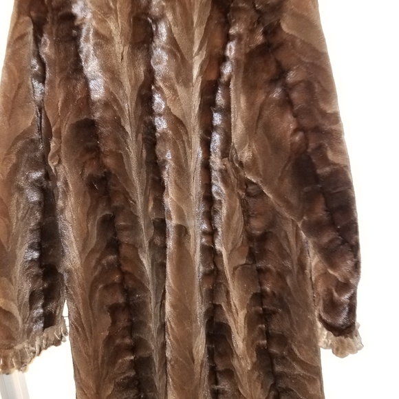 Sheared Mink coat - Picture 8 of 8